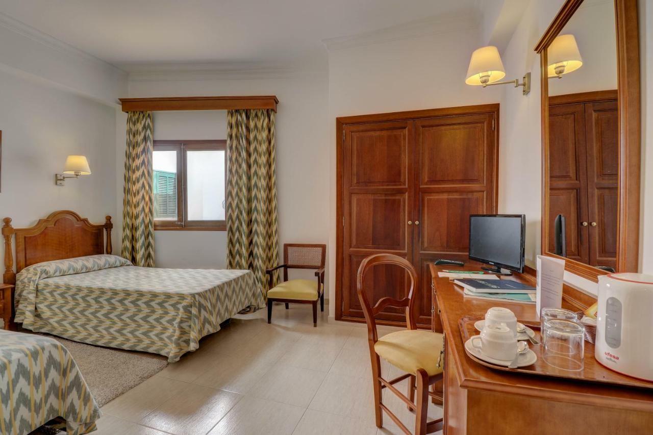 Sis Pins Hotel